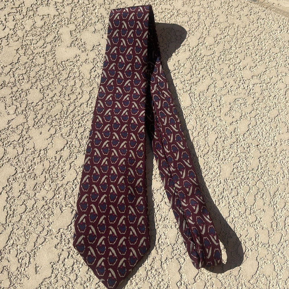 Valentino Men’s Tie 100% Silk Made in Italy Burgundy Navy Blue